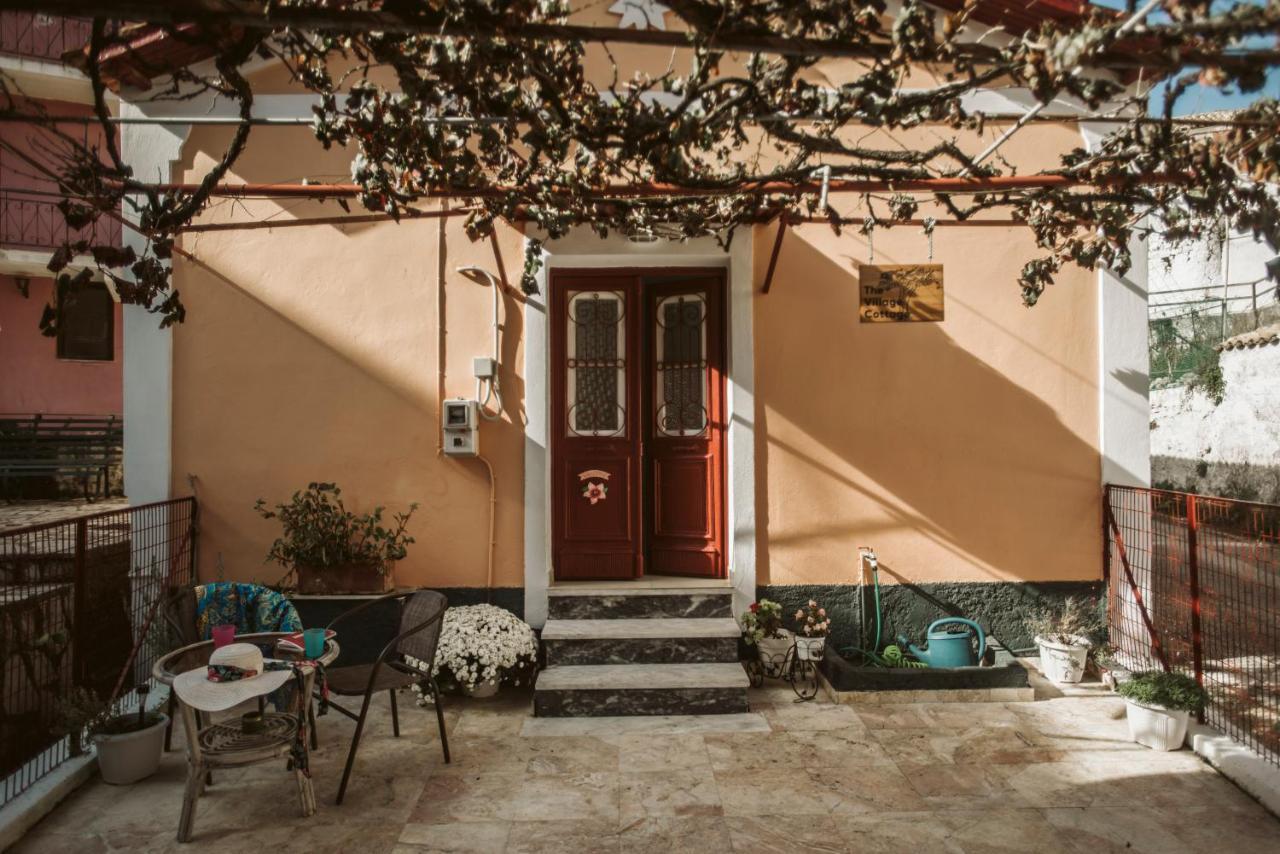 The Village Cottage - Benitses Бенитсес Экстерьер фото