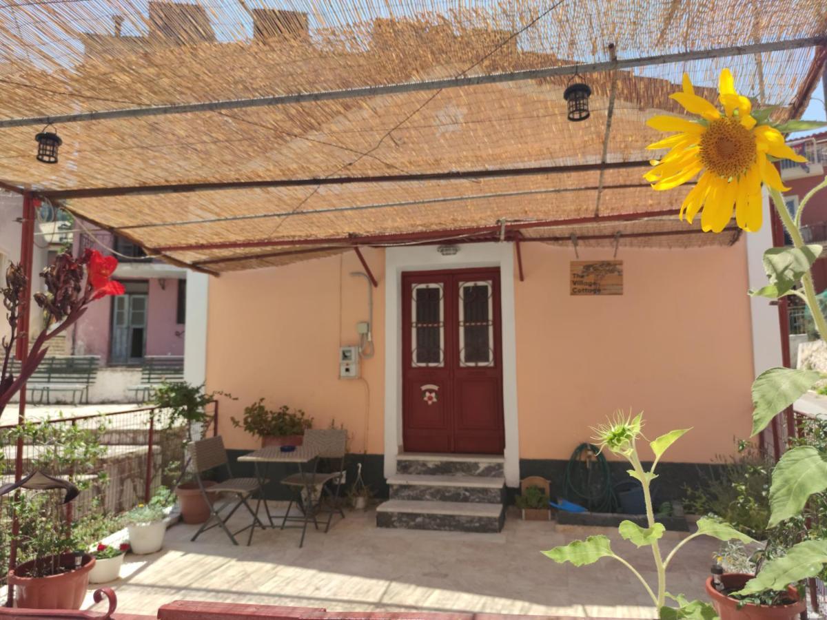 The Village Cottage - Benitses Бенитсес Экстерьер фото